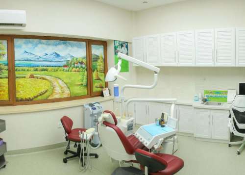 重庆技术好的牙齿治疗医院前十佳，重庆维乐口腔有全数字化的精准快速诊疗，西南医院口腔科上榜前三