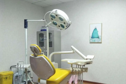 晋中拔智齿医院价格实惠排行榜，第一名可以提供一站式的口腔诊疗服务